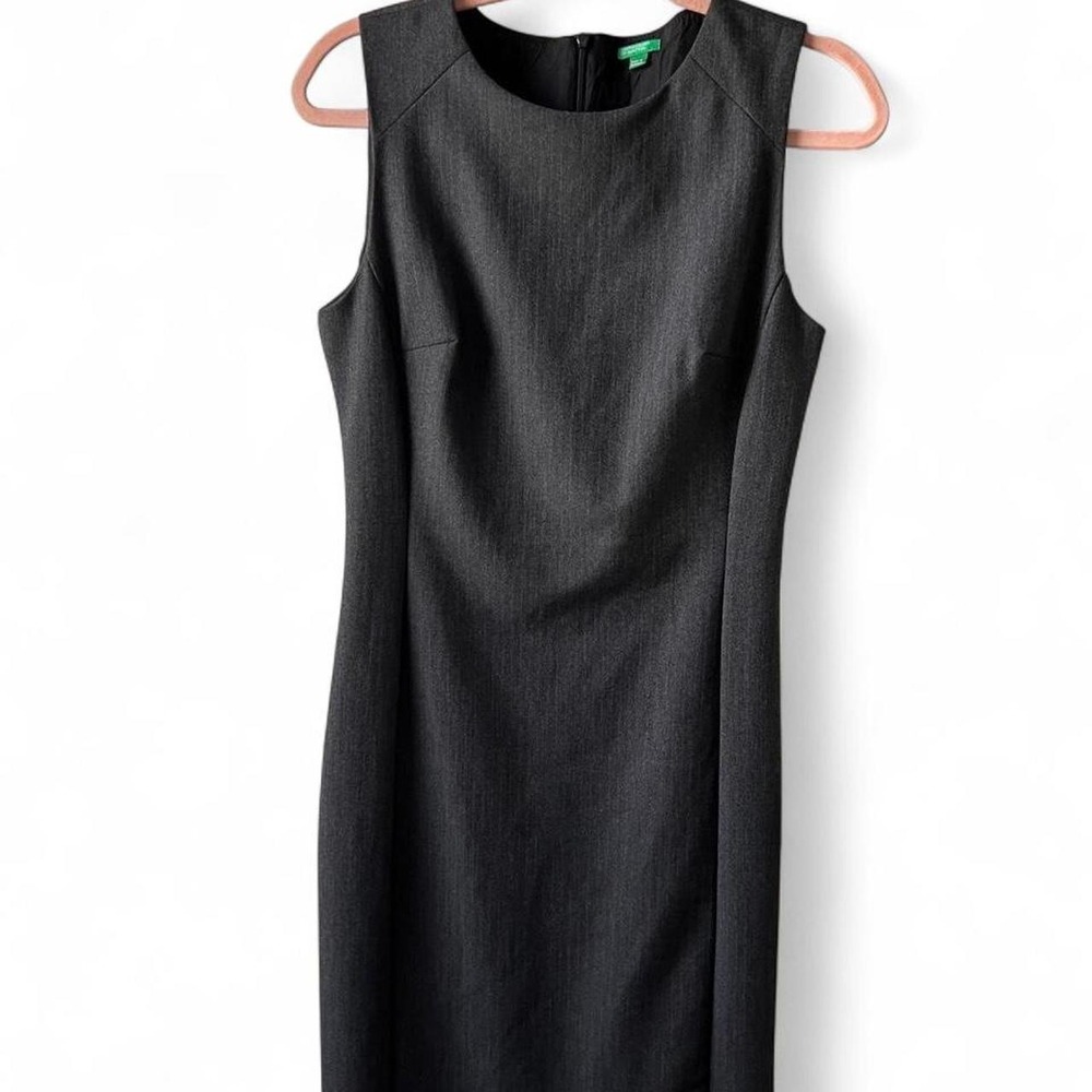United Colors of Benetton Sleeveless Dress with Zipper Back Women's Medium